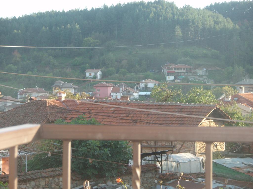 Mania Guest House كالوفر الغرفة الصورة